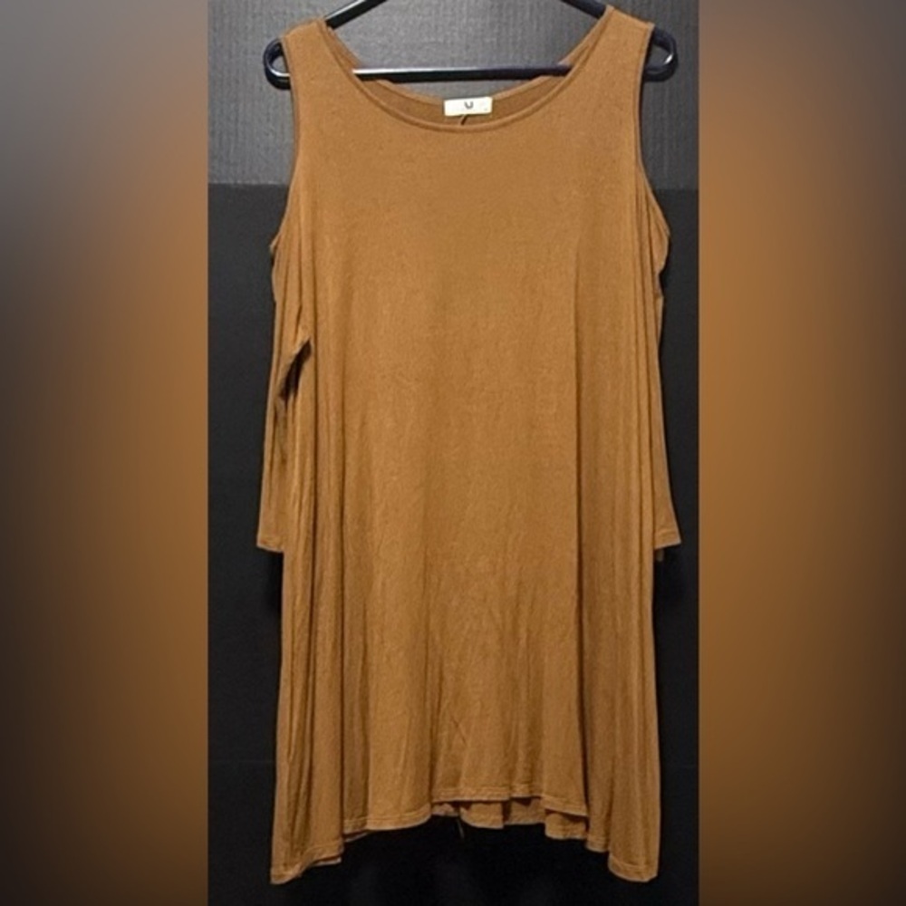 Amelia James Toffee Color Open Shoulder Tunic